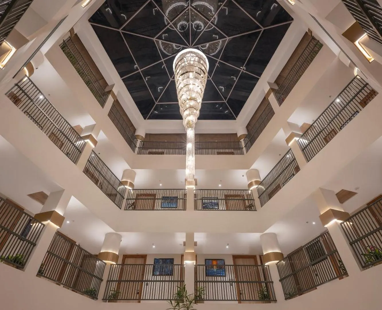 Snow Valley Heights Šimla Hotel