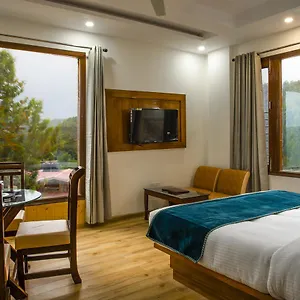 Jade Vine Hotel
